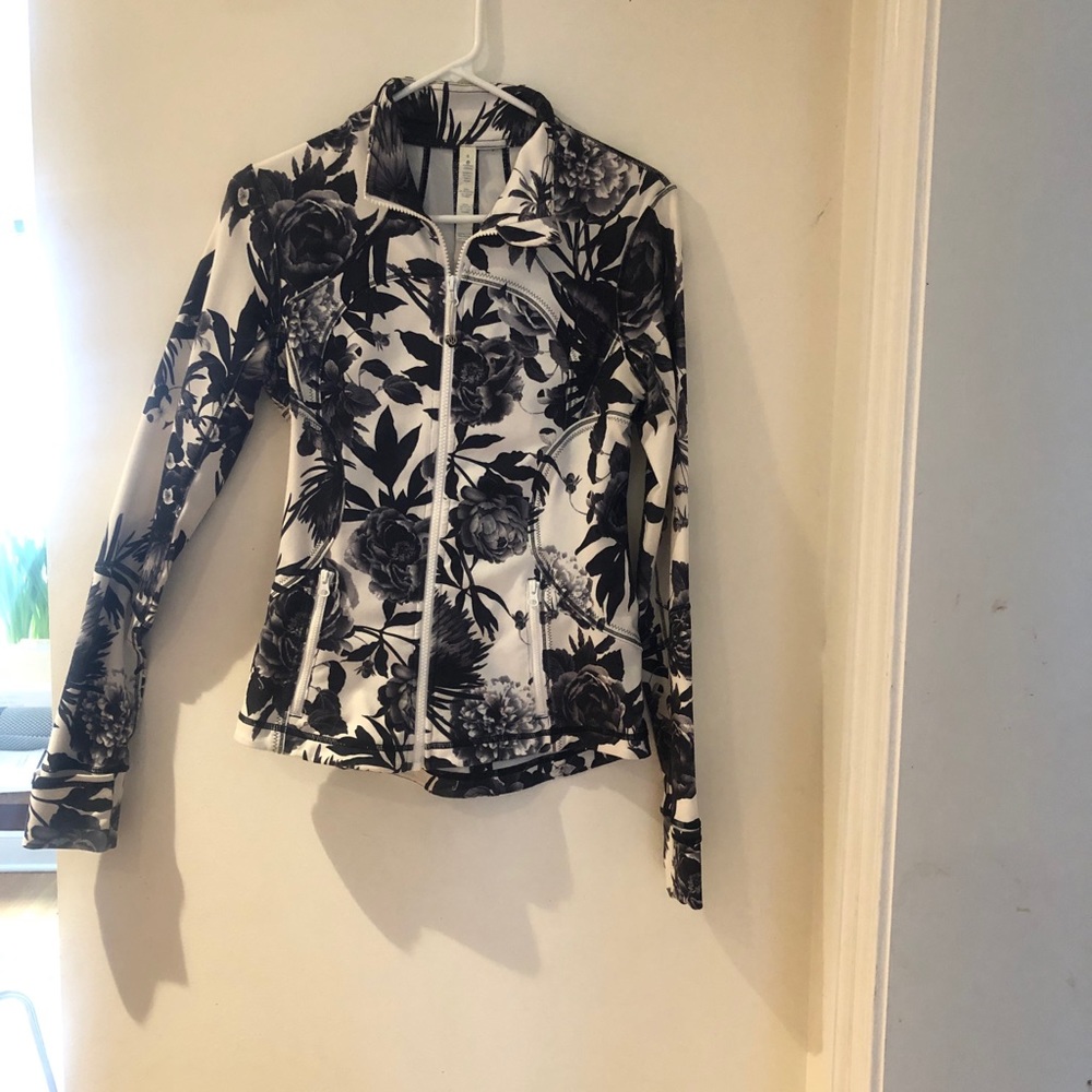Lululemon athletic zip up jacket